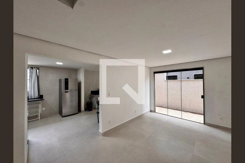 Condominium house with 3 en-suite bedrooms — photo 40