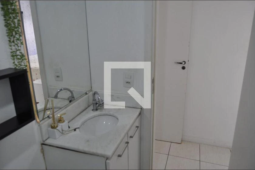 Пральна машина та 2 спальні: квартира 57 м² — photo 31