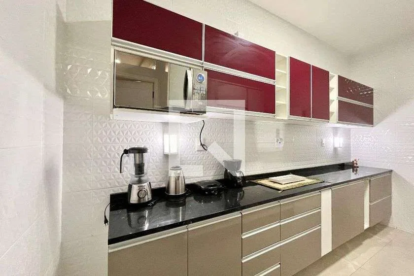 Furnished 90 m² apartment with 2 bedrooms and parking — photo 17