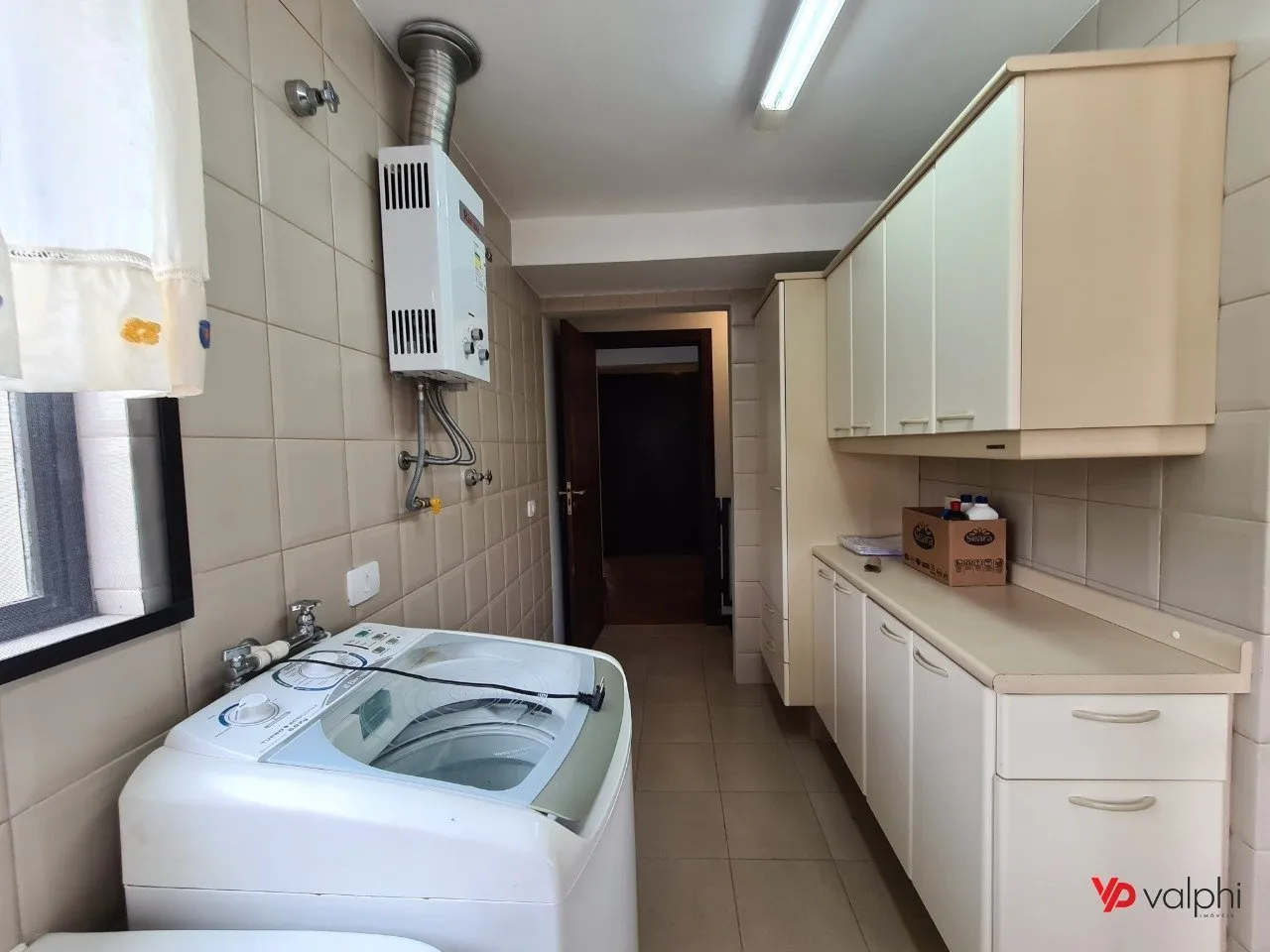 Condo house with 3 en-suite bedrooms and private garden — photo 3