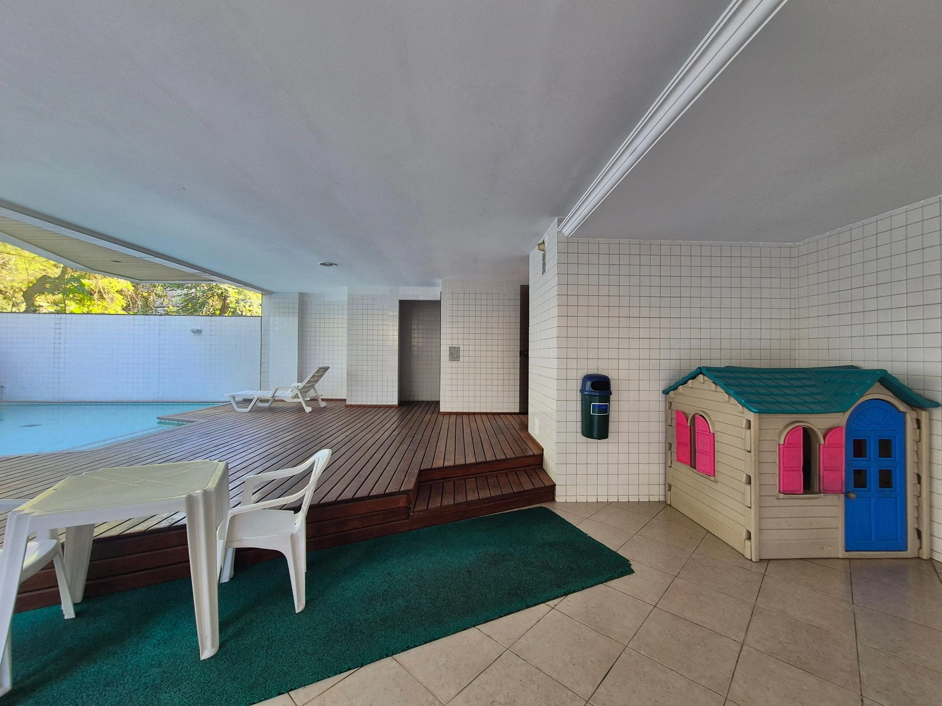 Apartamento mobiliado com 2 quartos e varanda — photo 22