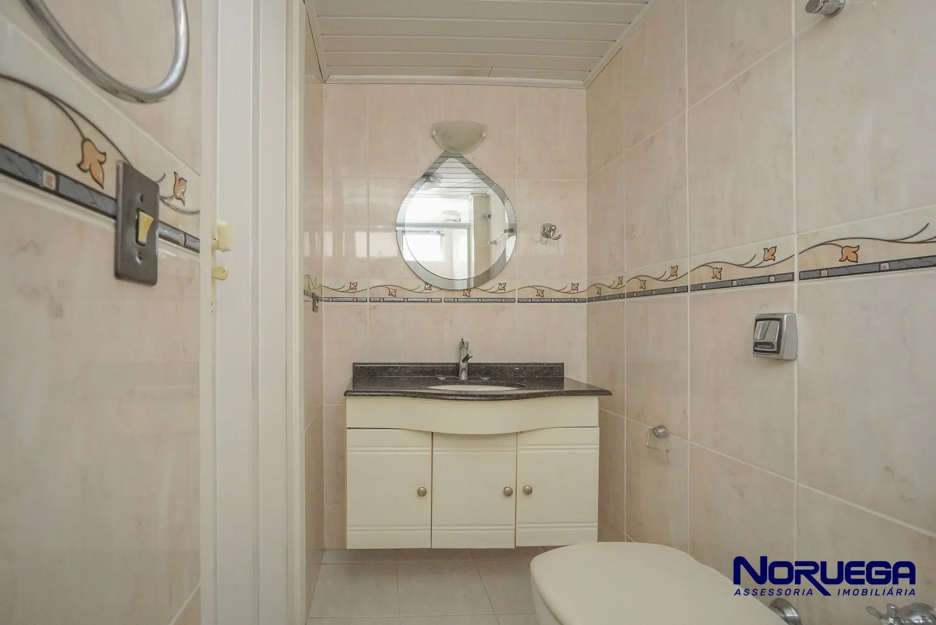 Apartamento com piso de madeira ou laminado, Cristo Rei — photo 22