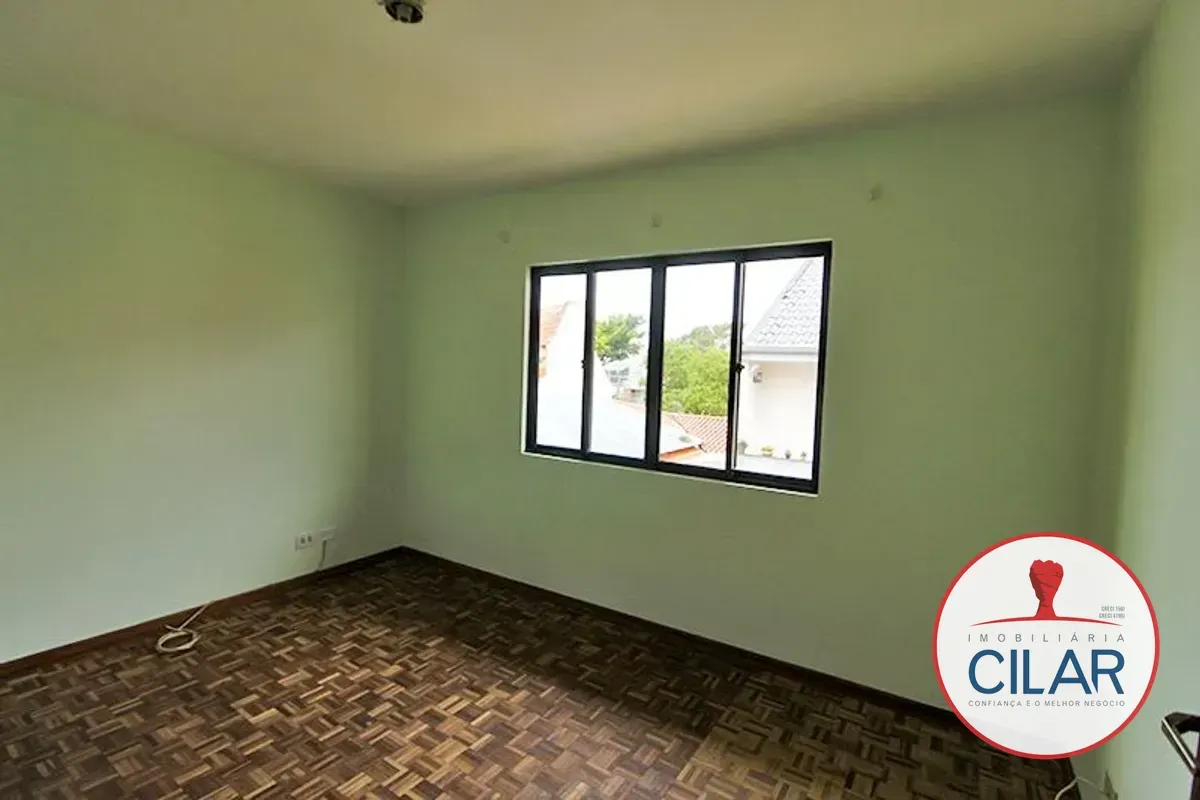 House, 101 m², with wood or laminate floors — photo 15