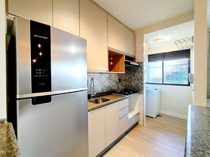 2-bedroom apartment with a washing machine in Florianópolis — photo 3