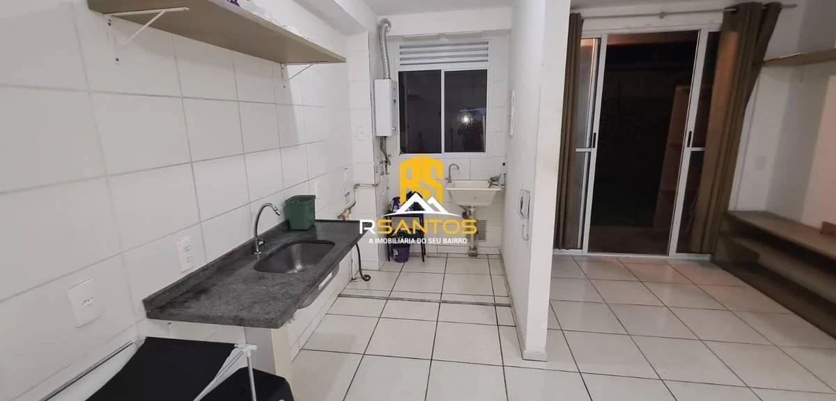 2-bedroom apartment in a building with a coworking space — photo 4