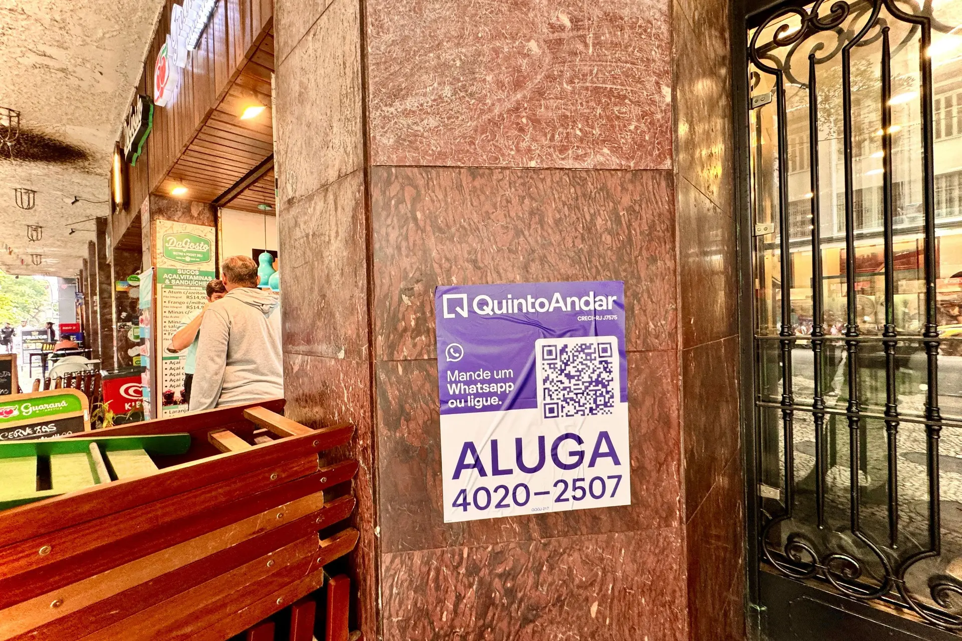 1 quarto e janelas do piso ao teto: apartamento de 30 m² — photo 34