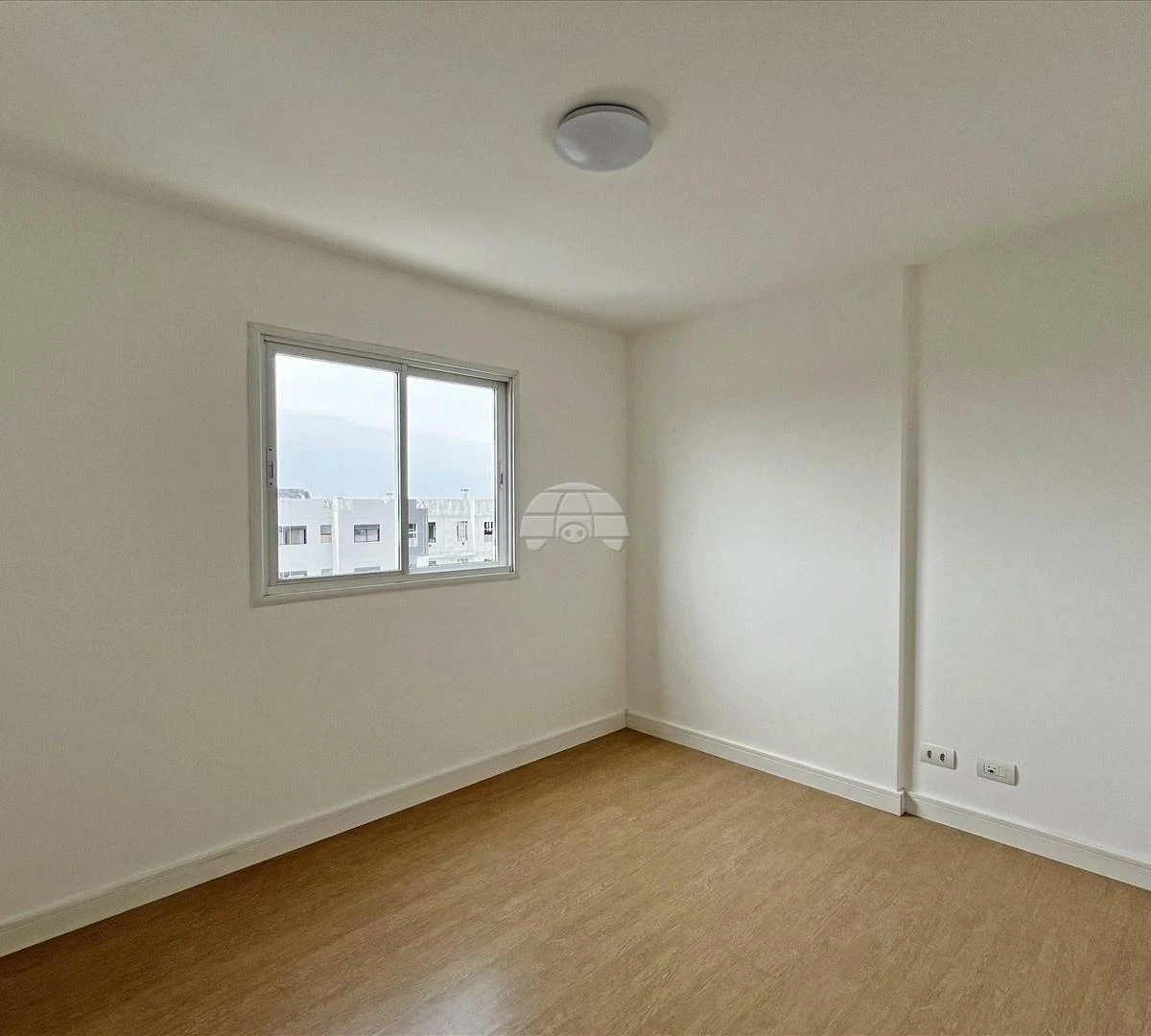 Furnished apartment, 70 m², with a grill on the balcony — photo 21