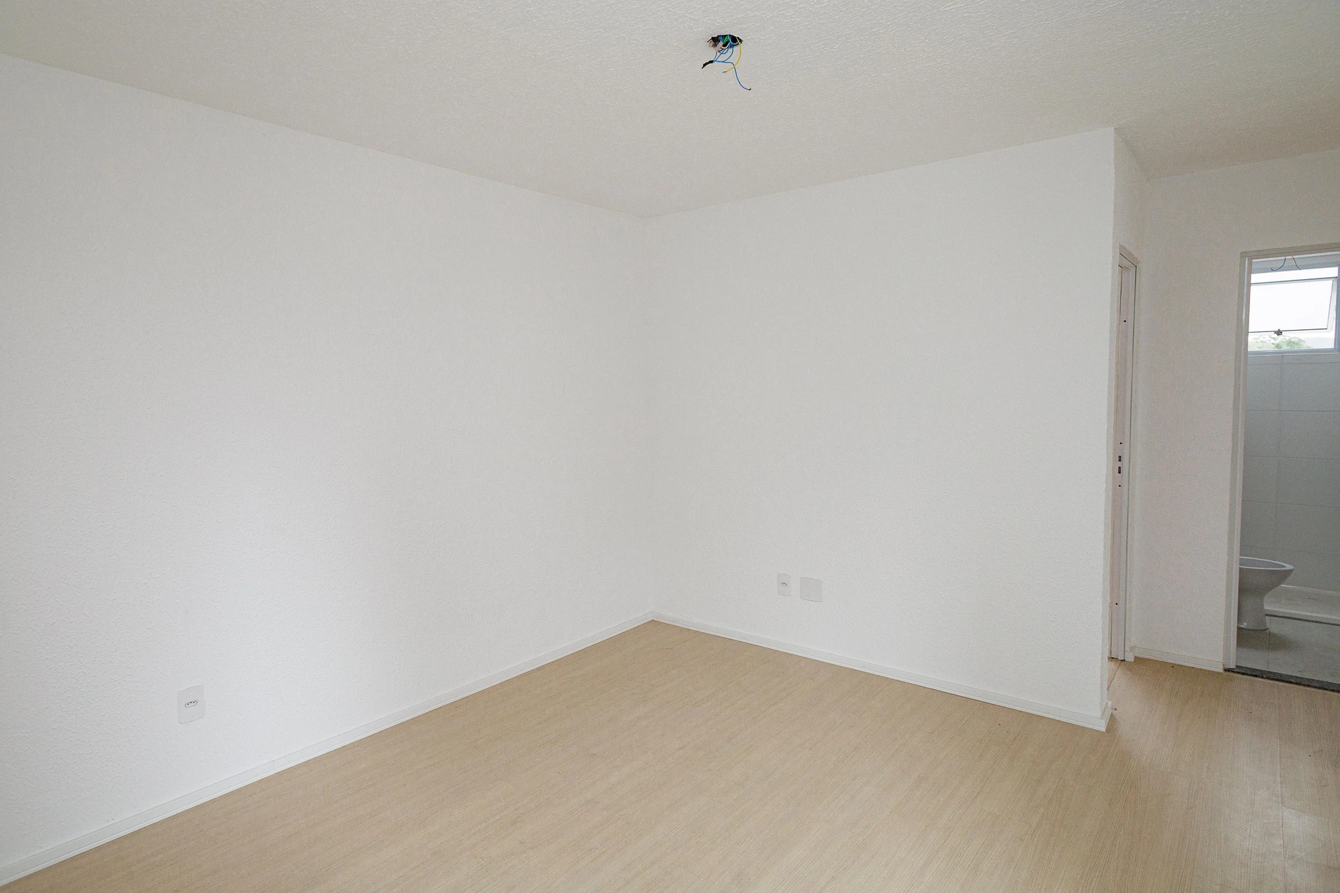 Rental apartment with 2 bedrooms and 1 bathroom — photo 12