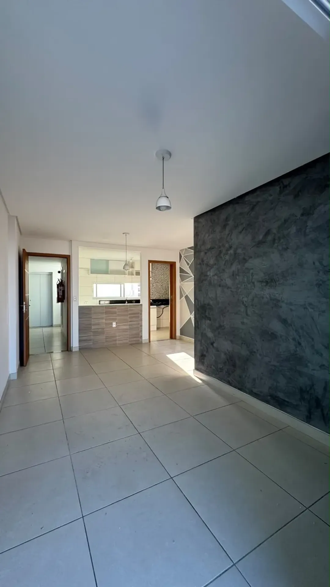 Bathtub in a 3-bedroom apartment, 87 m² — photo 9