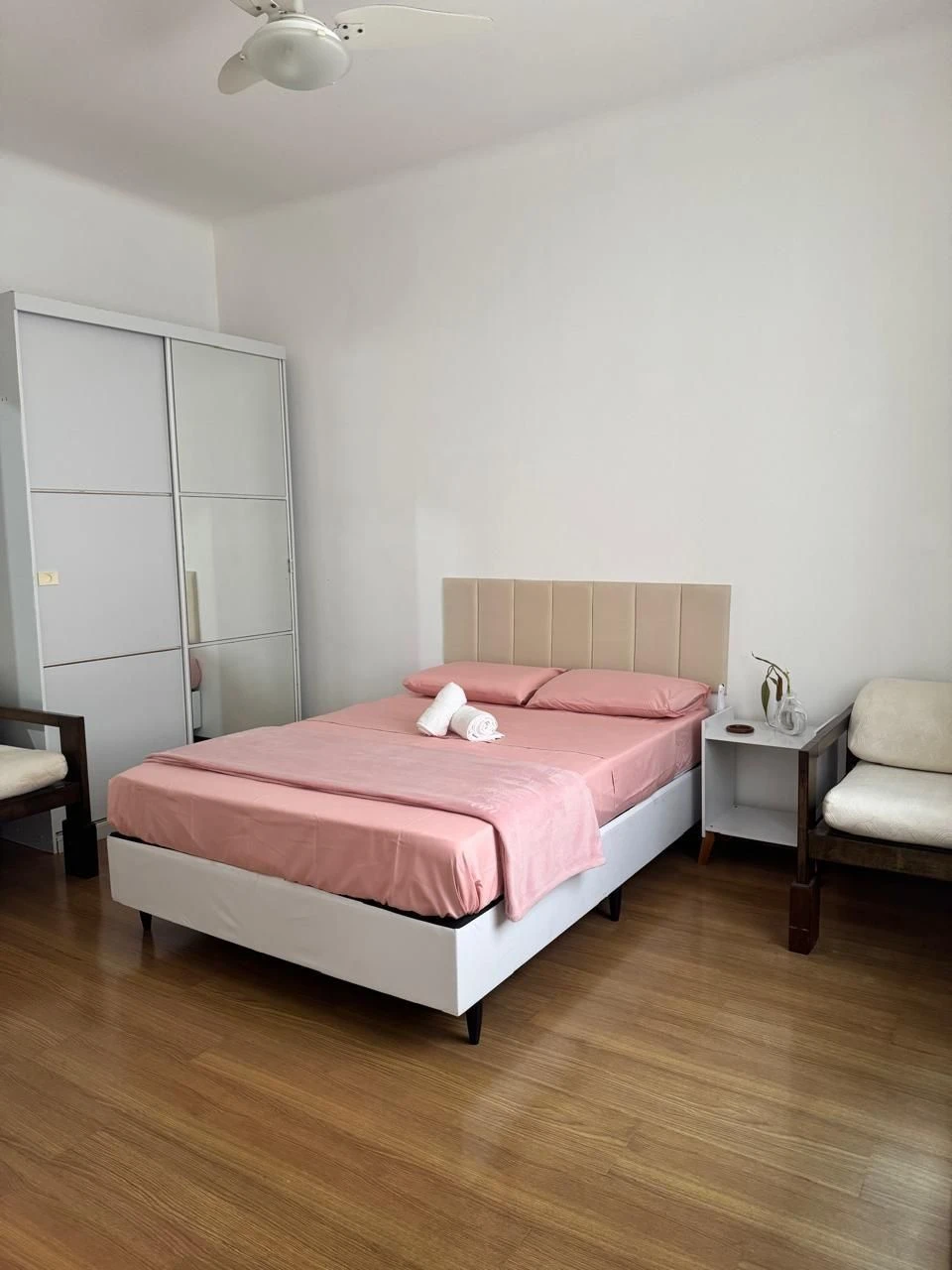 Apartamento com piso de madeira ou laminado, Laranjeiras — photo 8