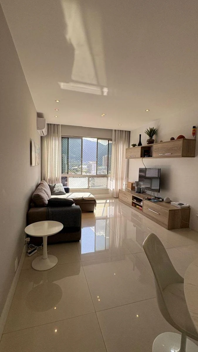 Furnished 120 m² apartment with 3 bedrooms and suite