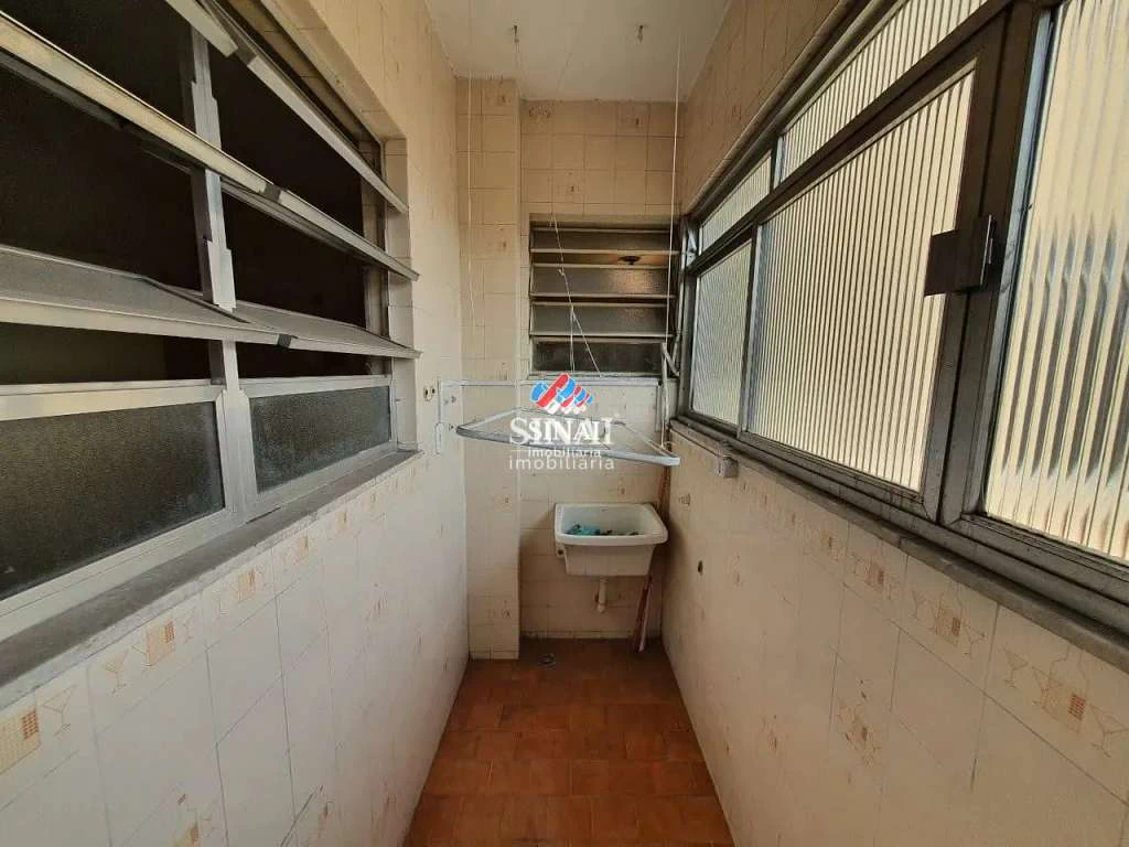 2-bedroom apartment with balcony and parking space — photo 21