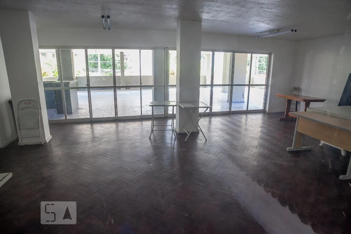 2-bedroom apartment with a mountain view in Rio de Janeiro — photo 7
