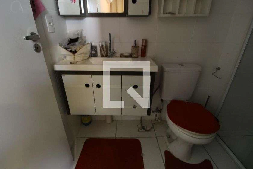 Furnished apartment with a balcony and 2 bedrooms — photo 23