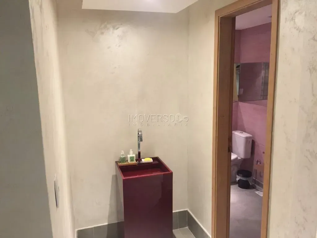 Casa mobiliada com 6 quartos e 700 m² — photo 4