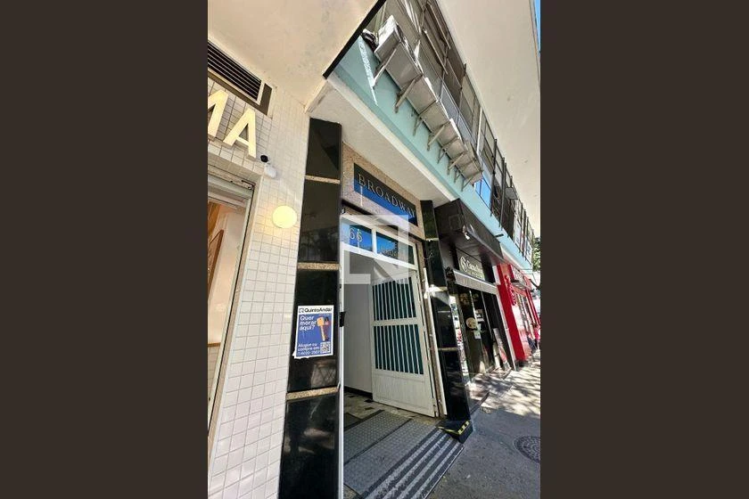 Затишна мебльована квартира з 1 спальнею та кухнею відкритого плану — photo 24