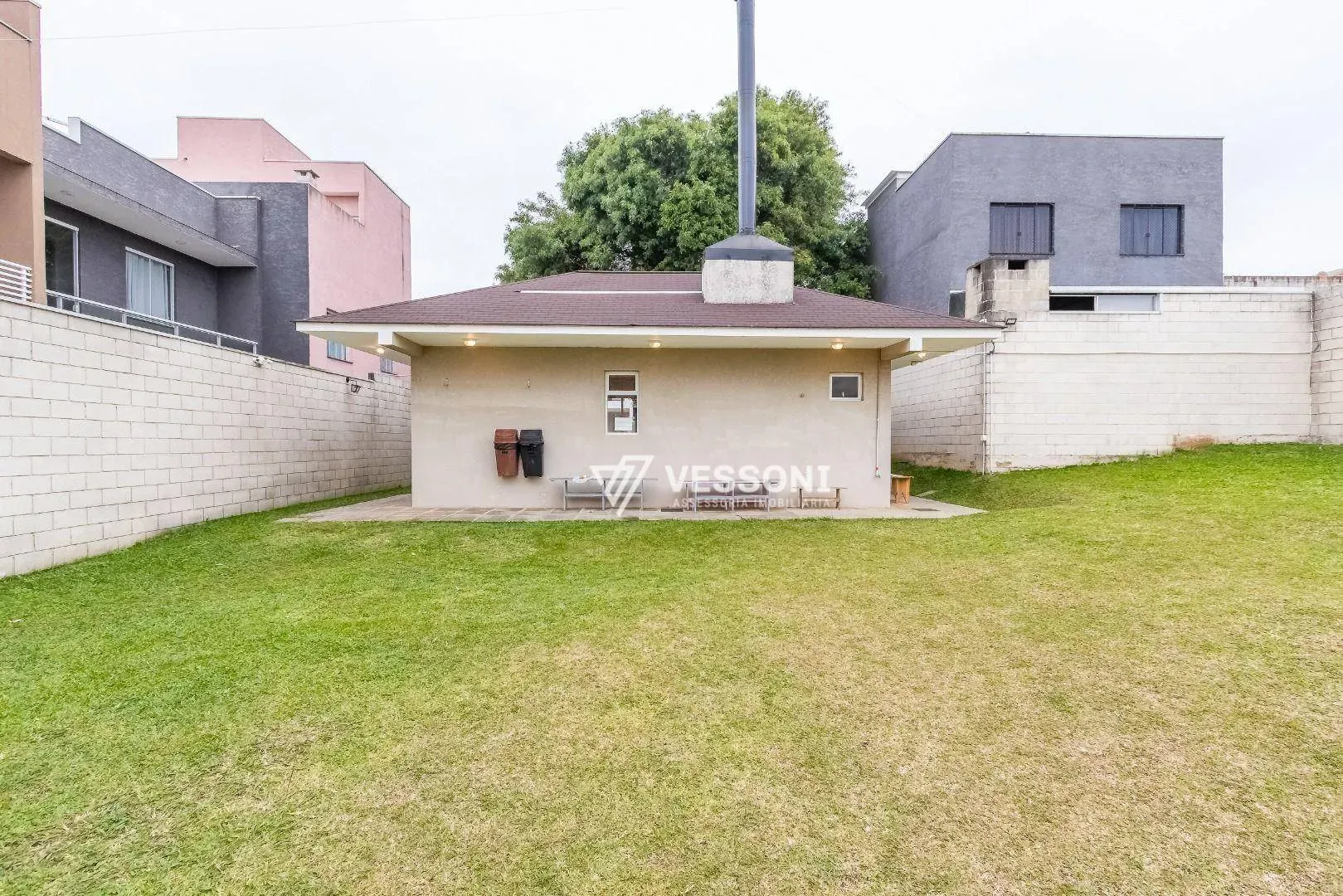 Furnished house with 3 bedrooms and an open kitchen — photo 45