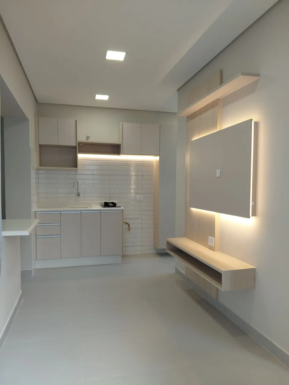 Квартира с 1 спальней без мебели и кухней open-plan — photo 3