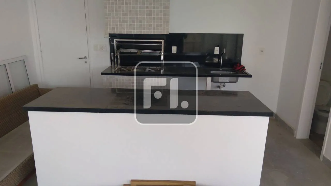 Casa com 4 dormitórios e varanda envidraçada — photo 9