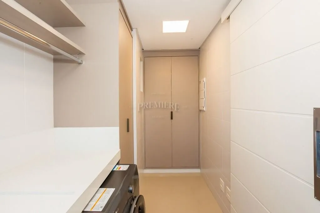Furnished apartment, 135 m², with a bathtub — photo 31