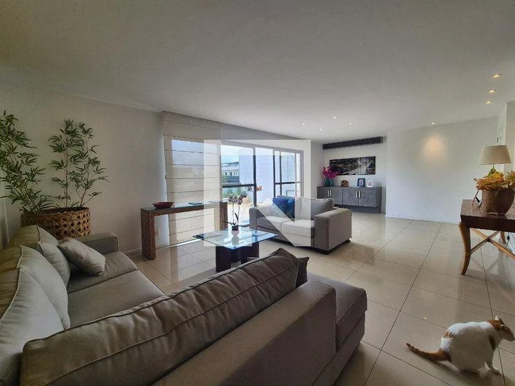 Furnished apartment, 325 m², with a home office — photo 20
