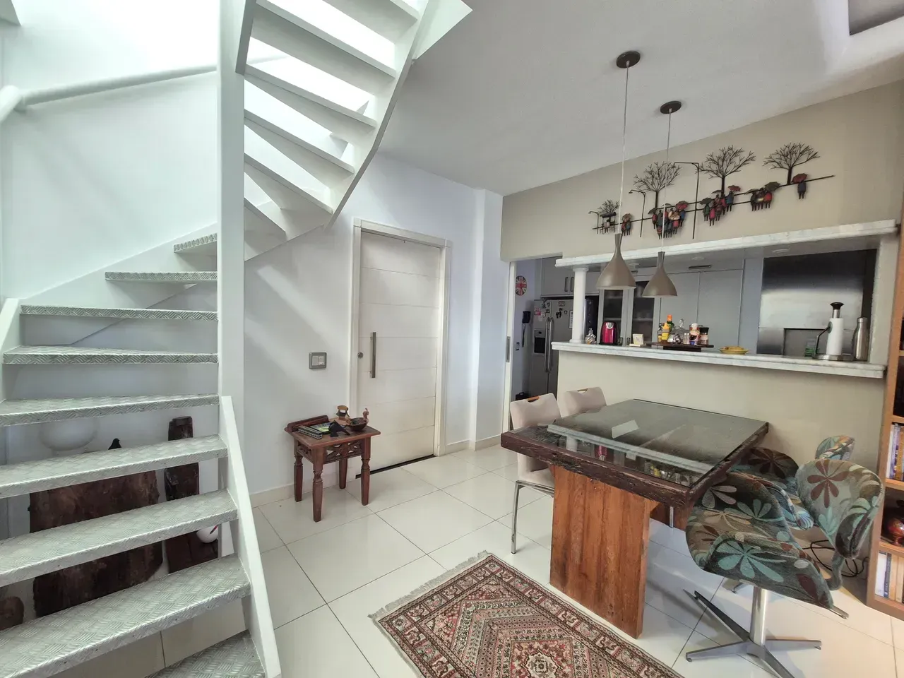 Квартира 180 м² з 3 спальнями та 3 ванними — photo 2