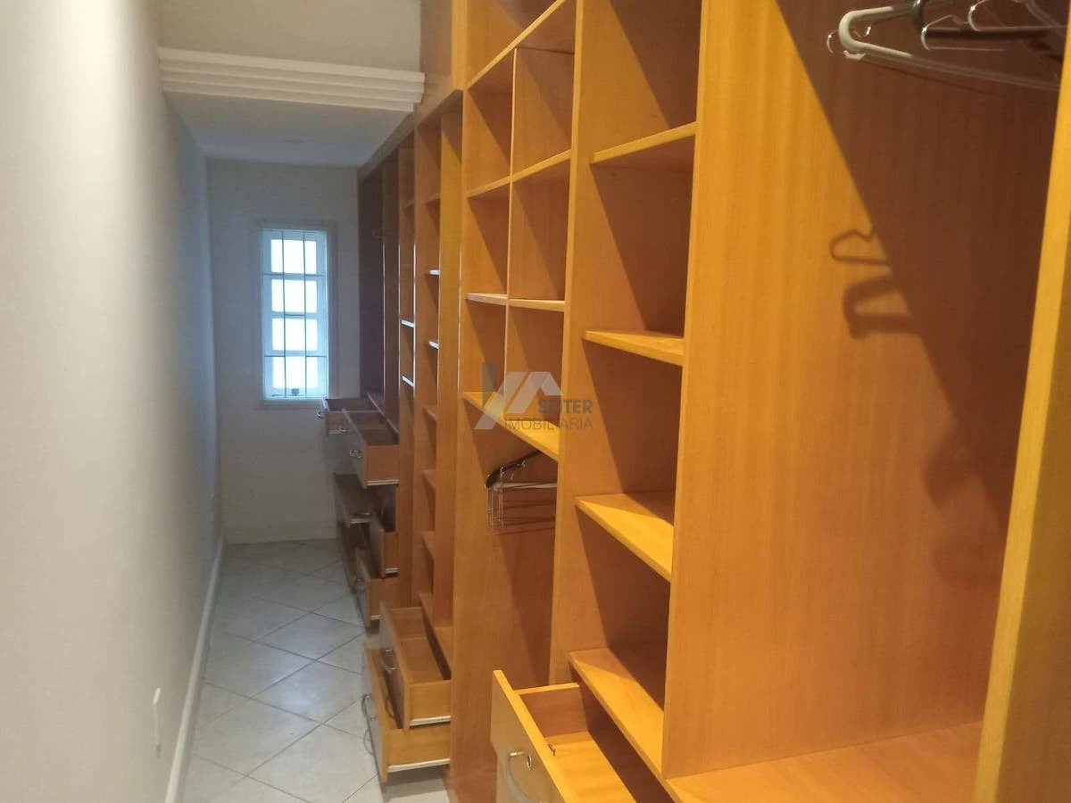 3-bedroom house with a private pool in Florianópolis
