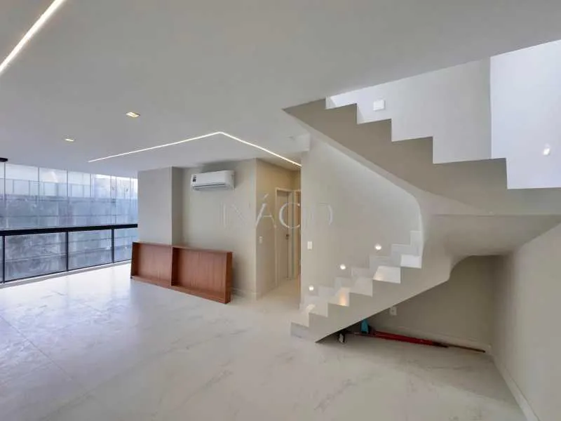 Apartment, 152 m², with a jacuzzi — photo 5