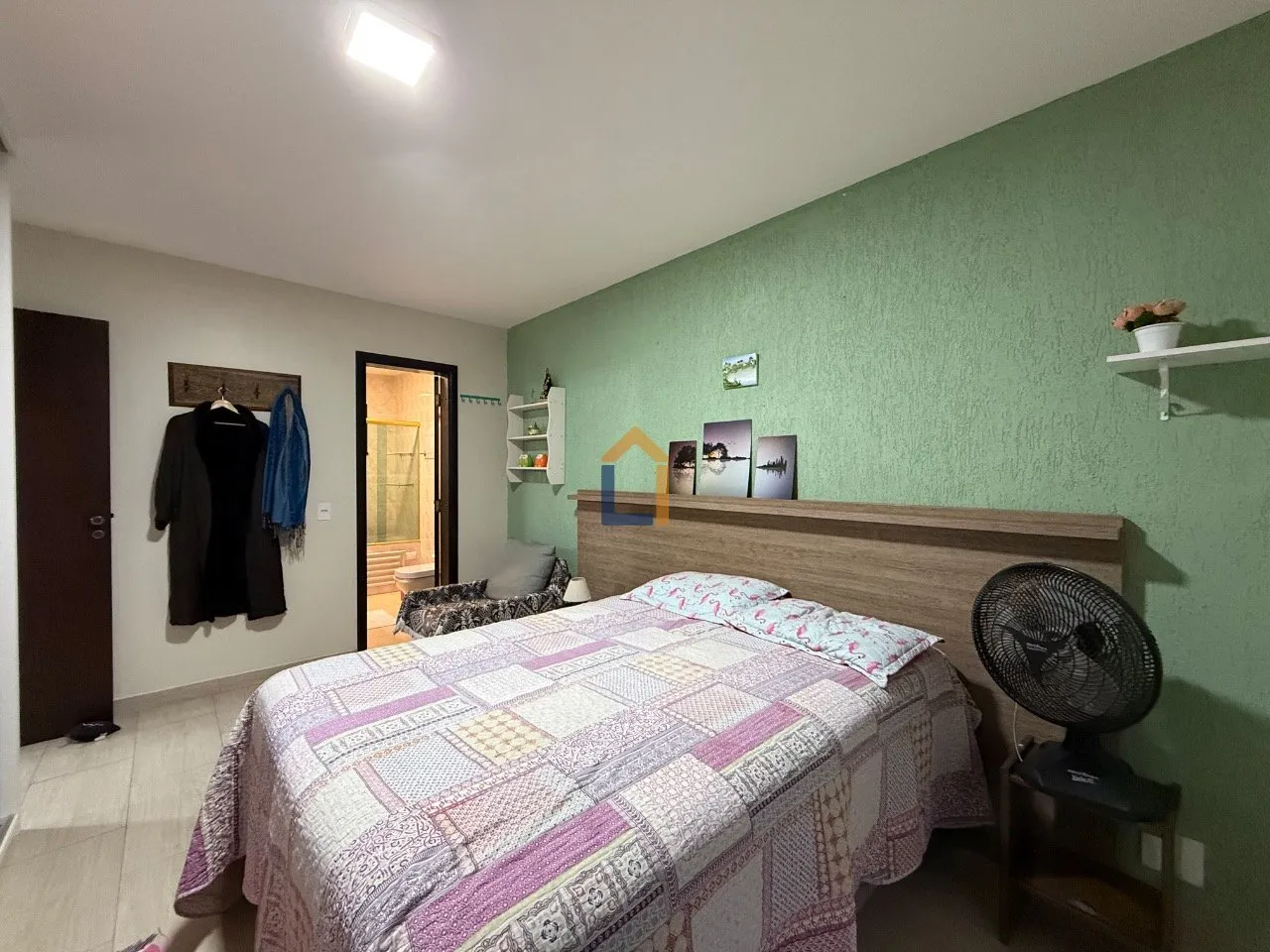 3-bedroom house with a home office — photo 18