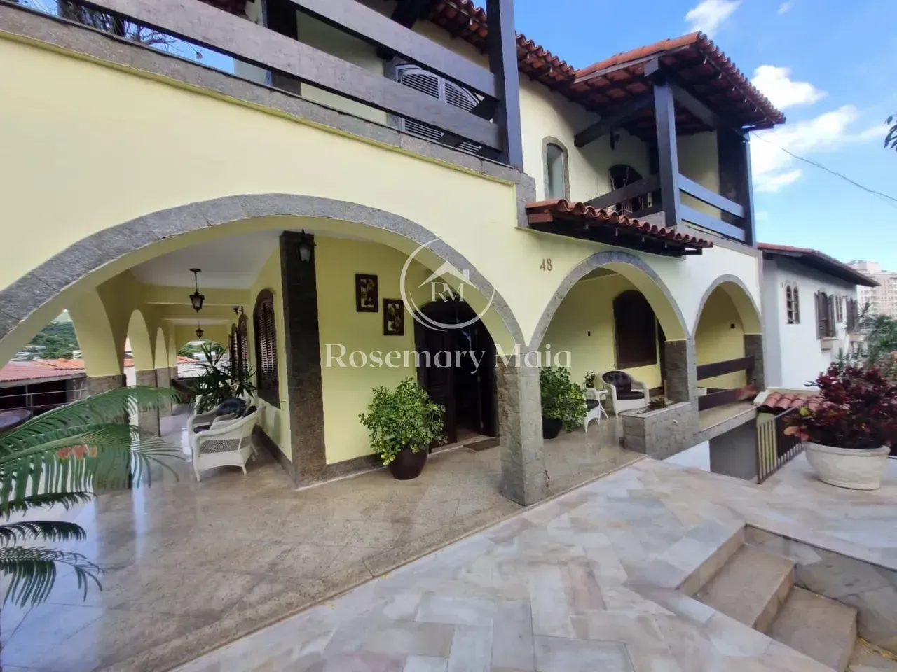 Casa mobiliada com 4 quartos e 5 banheiros — photo 4