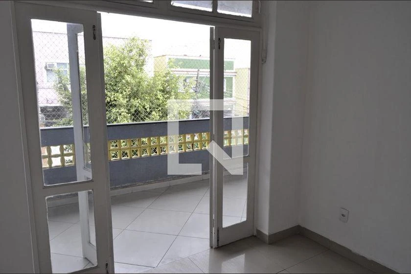 Casa para alugar com 3 quartos, varanda e 110 m² — photo 26