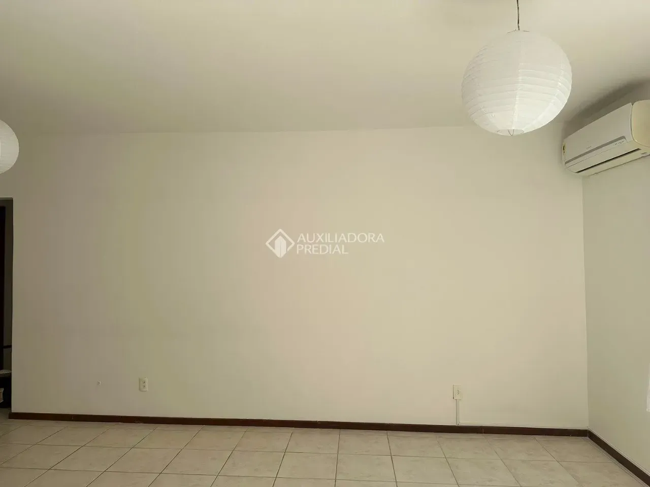 136 m² apartment with private garden and 3 bedrooms