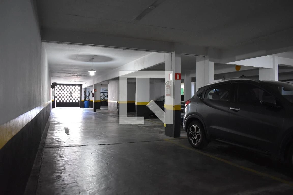 3-bedroom apartment with a washing machine in Curitiba — photo 39