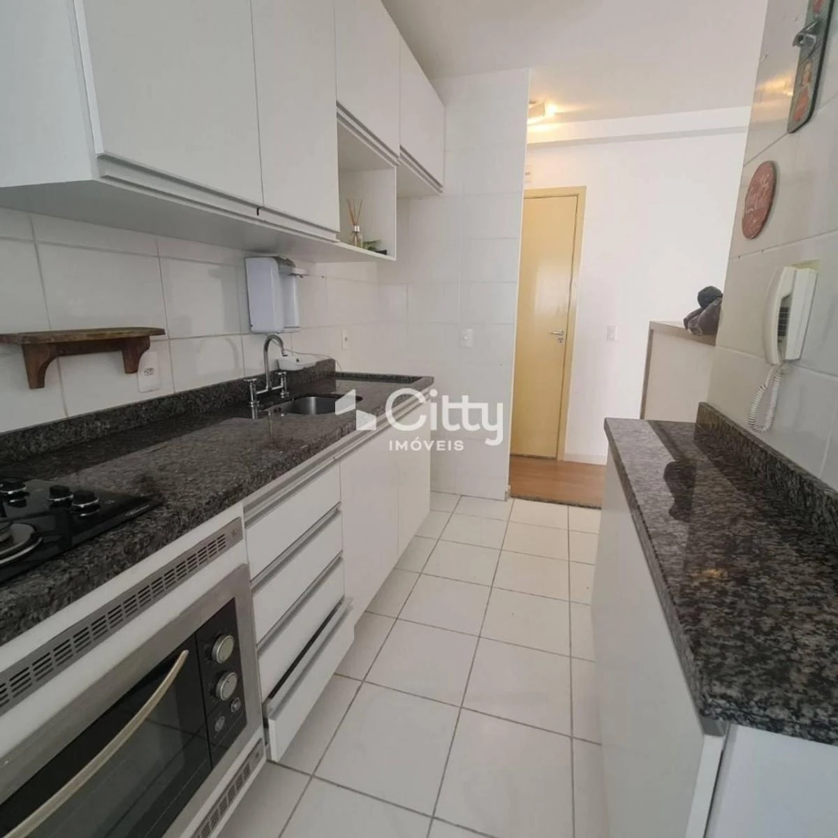 Apartment, 57 m², with wood or laminate floors — photo 11