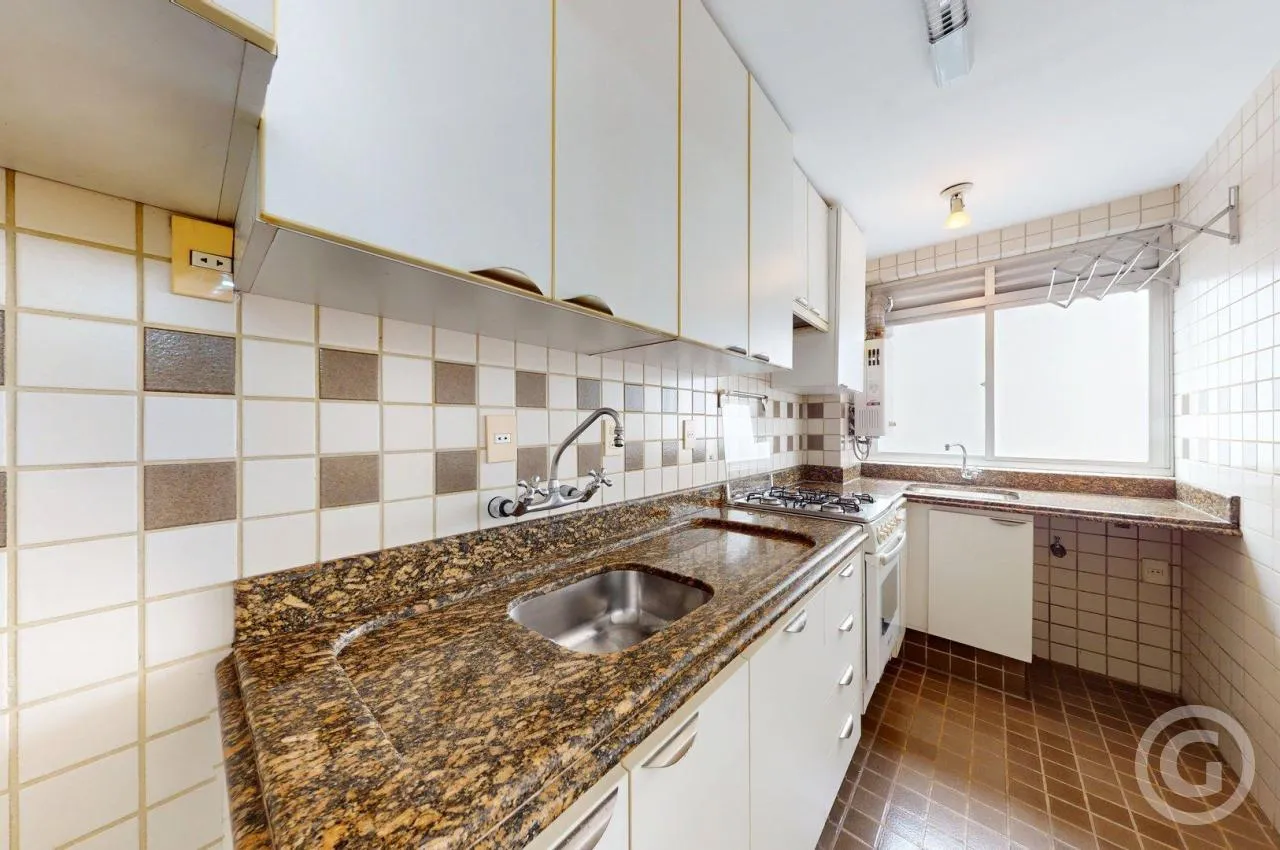 Water view in a one-bedroom apartment, 43 m² — photo 2