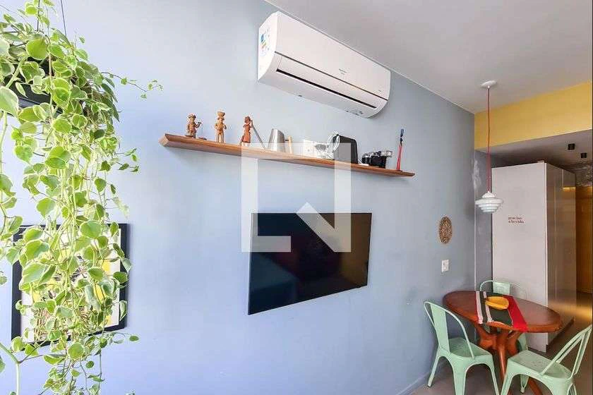 Apartamento mobiliado de 1 quarto e cozinha integrada (31 m²) — photo 4