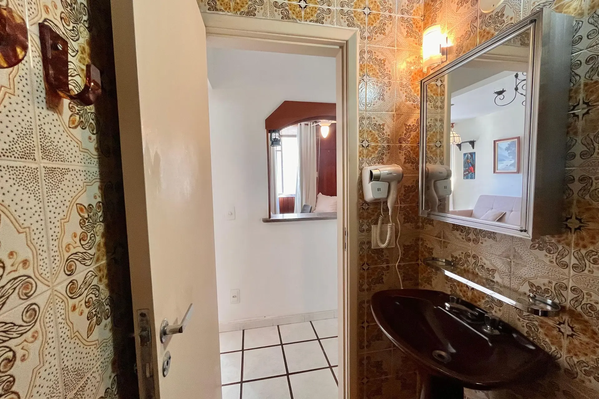 Apartamento mobiliado com 3 quartos e 2 banheiros — photo 32