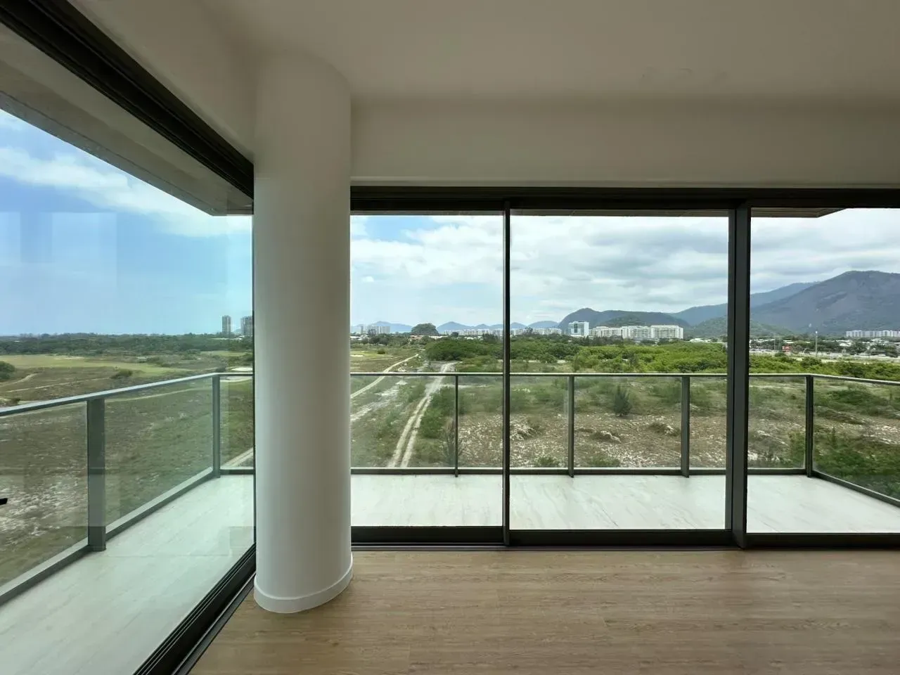 Apartamento com 4 dormitórios e 5 banheiros, 3 vagas — photo 49