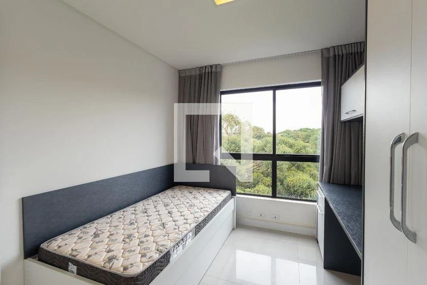 2-bedroom apartment with a park view — photo 23