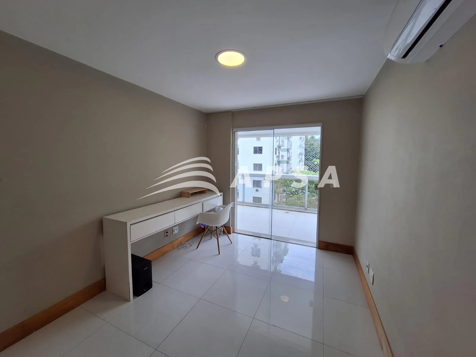 Departamento de 4 dormitorios con bañera — photo 10