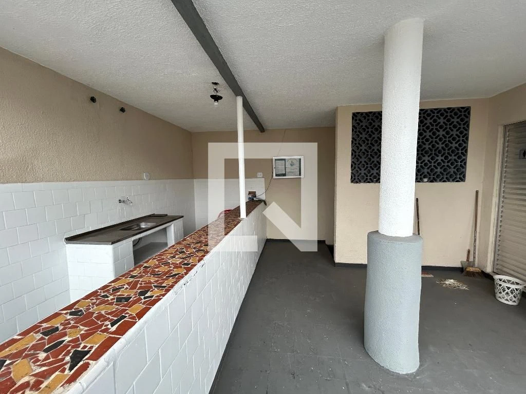 Unfurnished apartment with 2 bedrooms and separate kitchen — photo 13