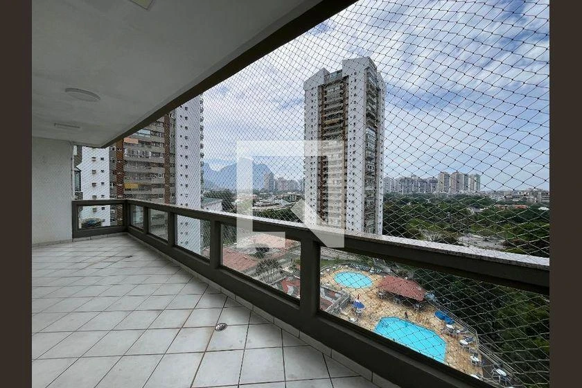 Apartamento de 2 quartos em condomínio com academia — photo 12