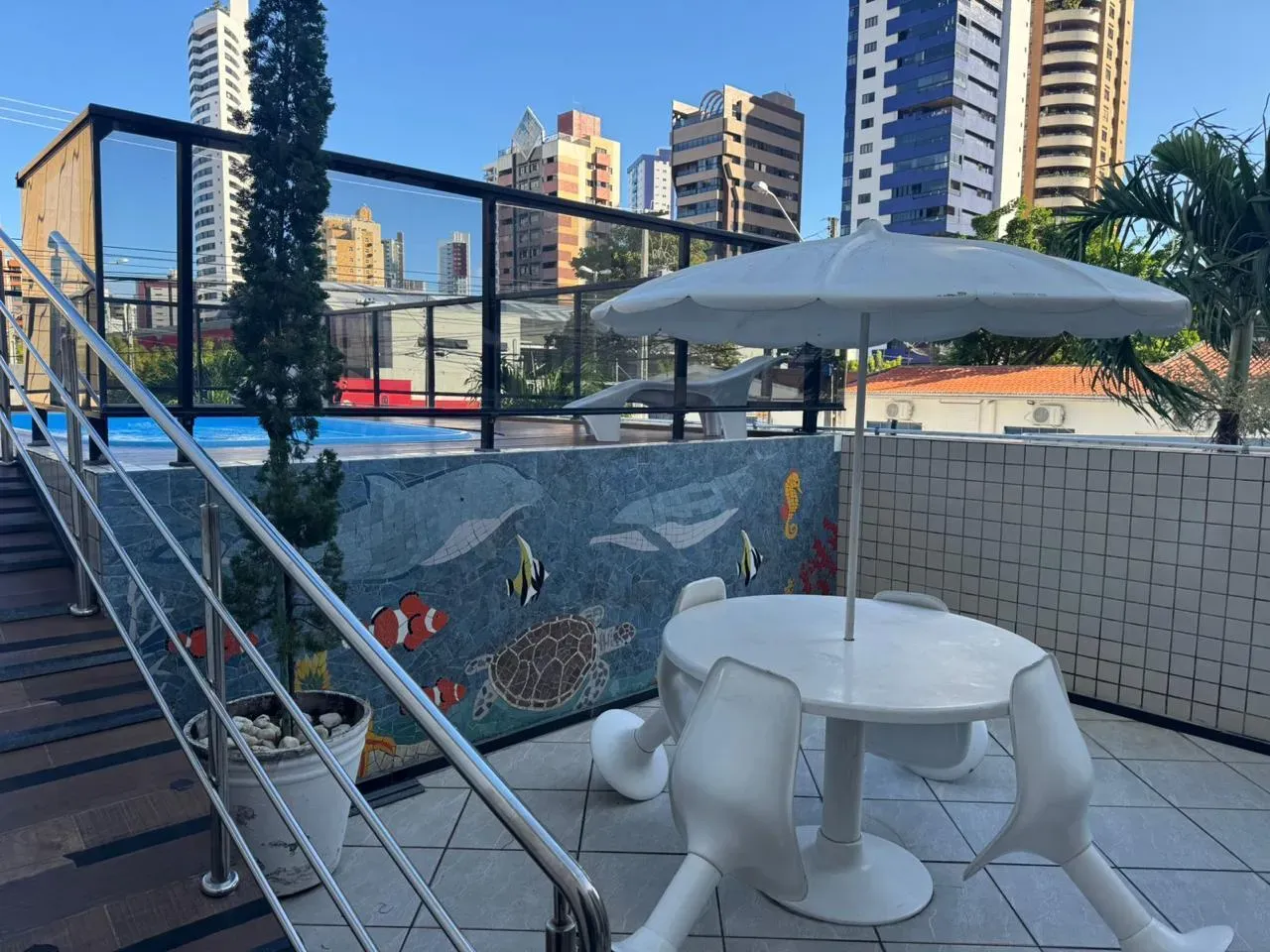 Casa para locação com 4 suítes e piscina do condomínio — photo 31