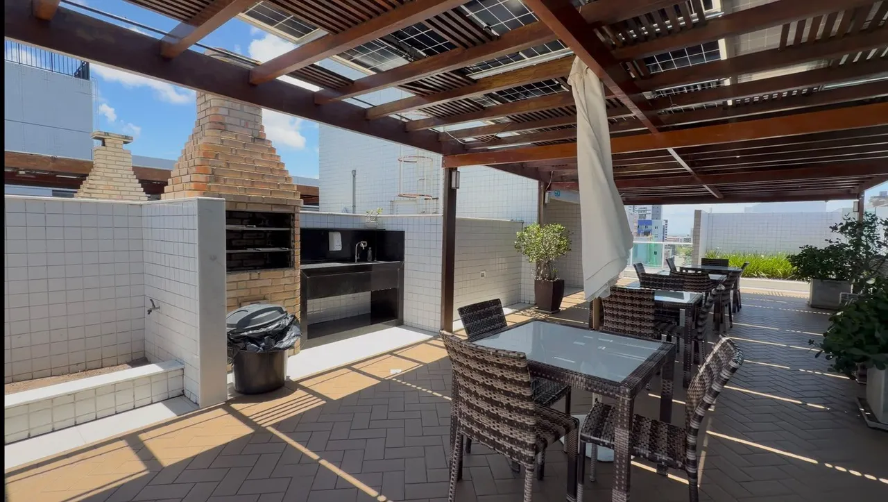 2-bedroom apartment in a building with a pool — photo 10