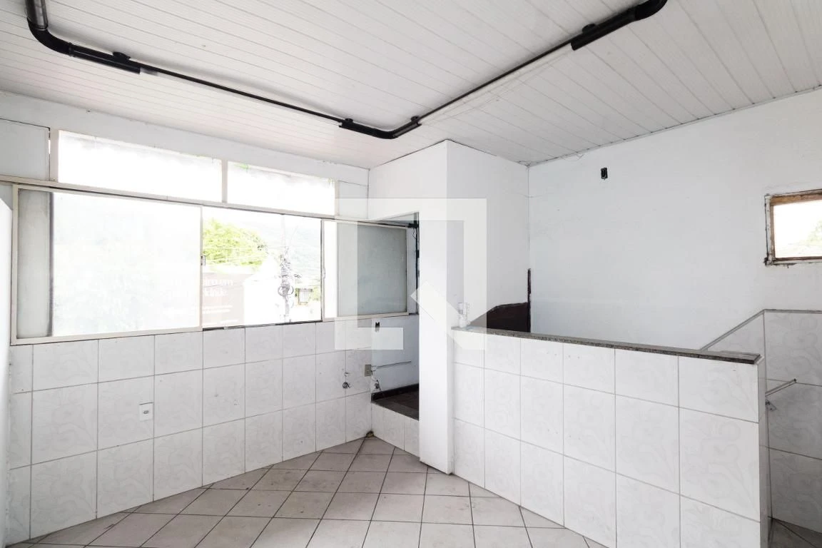 Unfurnished house with 1 bedroom and 1 bathroom — photo 15