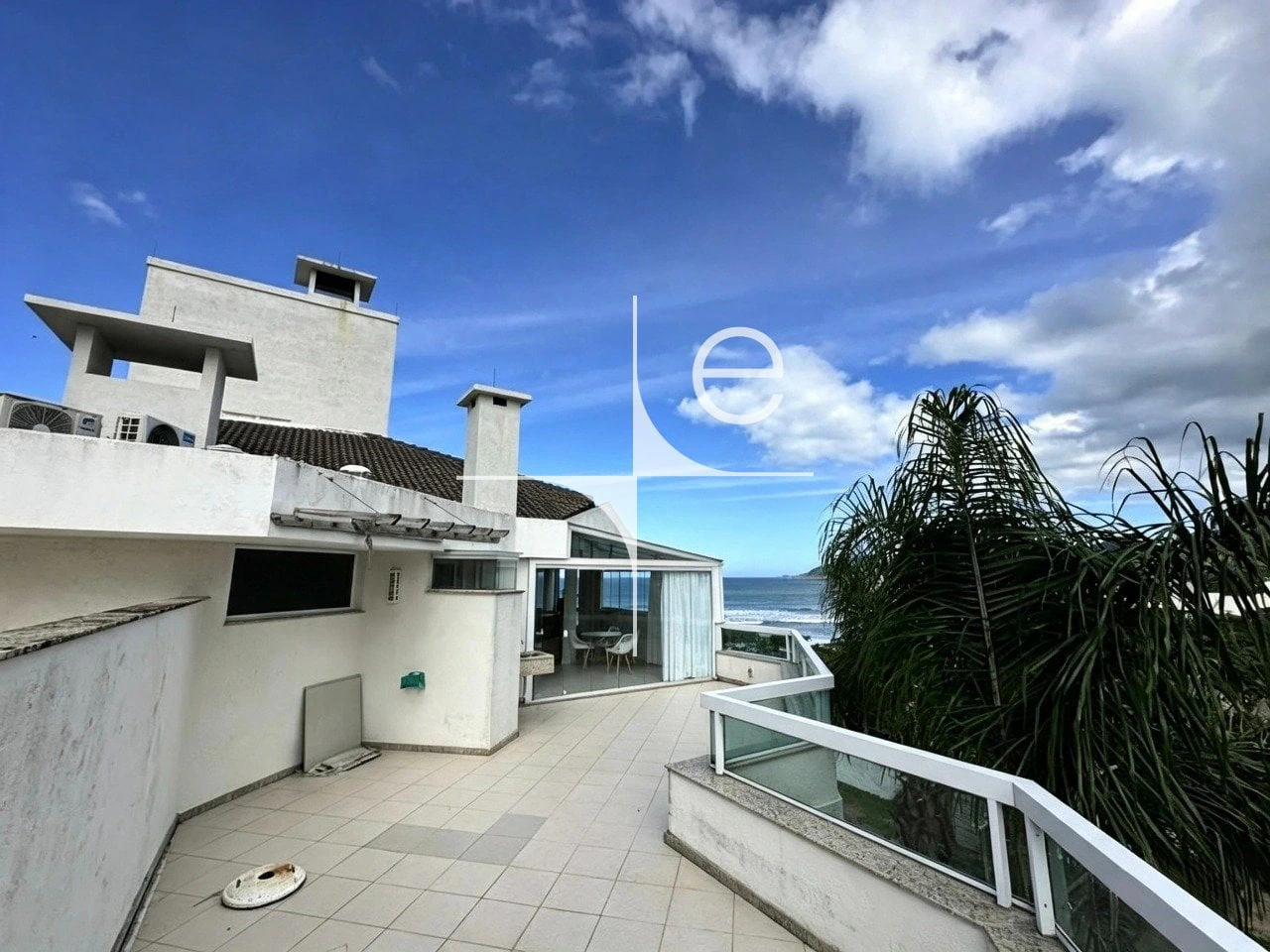 Apartment, 105 m², with a water view — photo 16