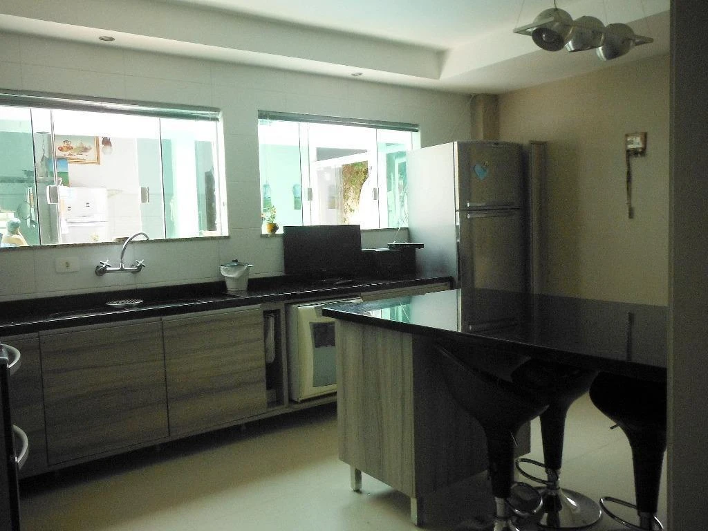 Casa mobiliada com 4 suítes e cozinha em conceito aberto — photo 31