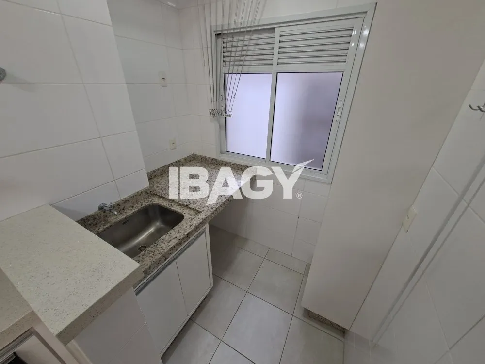 Квартира 85 м² с 3 спальнями и 2 парковочными местами — photo 22