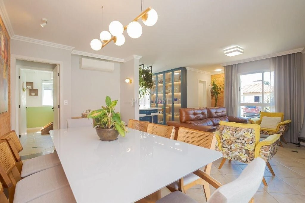 170 m² house with a bathtub and a grill on the balcony — photo 11
