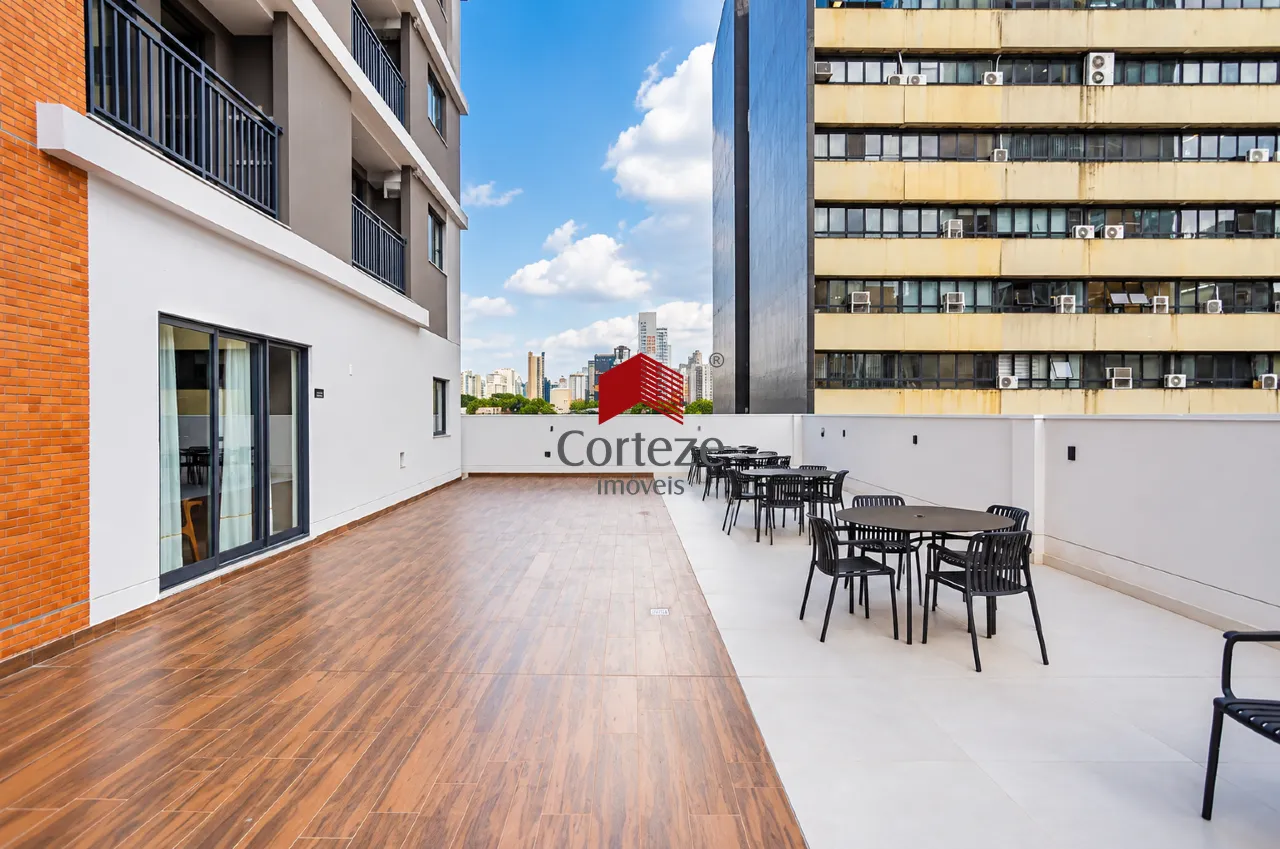 2-bedroom apartment with a grill on the balcony — photo 17